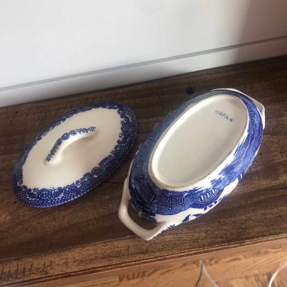 Blue Willow Vintage Sugar Bowl - Picture 4 of 7